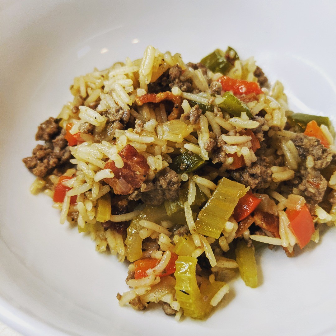 Dirty Rice is a traditional Creole dish, which gets its “dirty” color from diced chicken livers. Don’t like chicken livers? Then this “un”dirty rice recipe is for you!

It's also a long-time family favorite at our house!

Link in the bio, or head over here: http://thetitaniumspork.com/2020/10/no-so-dirty-dirty-rice/

#dirtyrice #dinner #familyfavorite #yummy #familyfood #southernfood #delish #damnthatsdelish
